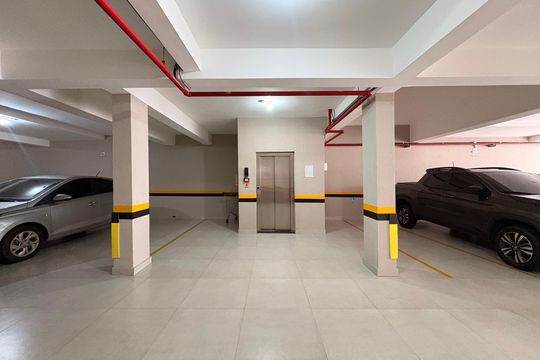 Garagem de apartamento para alugar com 2 quartos, 46m² em Vila América, Santo André