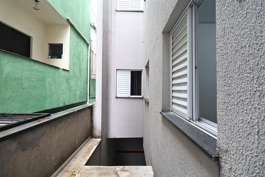 Vista do Quarto 1 de apartamento para alugar com 2 quartos, 46m² em Vila América, Santo André