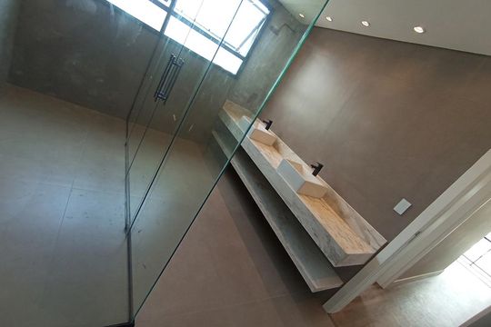 Banheiro 1 de casa de condomínio à venda com 3 quartos, 385m² em Santo Antônio, Vespasiano
