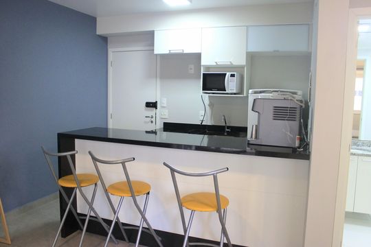 Cozinha de apartamento para alugar com 1 quarto, 38m² em Jardim Flor da Montanha, Guarulhos
