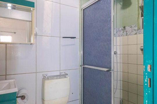 Banheiro de apartamento para alugar com 2 quartos, 49m² em Estância Velha, Canoas
