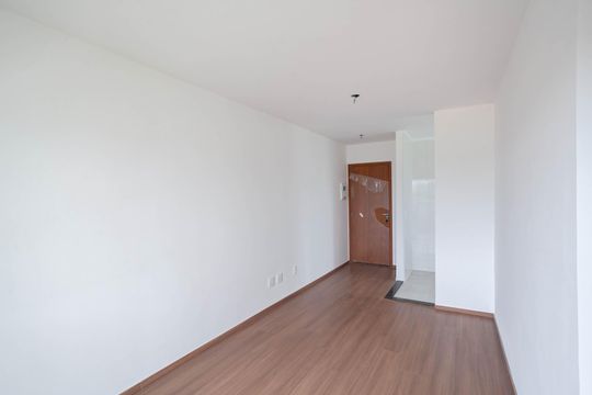 Sala de apartamento para alugar com 2 quartos, 49m² em Braúnas, Belo Horizonte