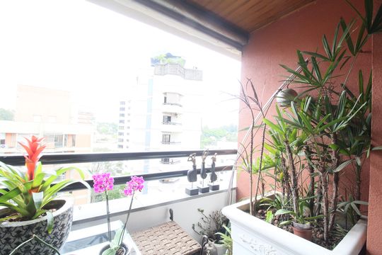 Varanda Sala de apartamento à venda com 2 quartos, 87m² em Real Parque, São Paulo