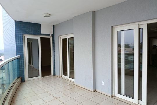 Varanda de apartamento para alugar com 4 quartos, 155m² em Centro, Sumaré