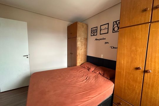 Quarto de apartamento para alugar com 2 quartos, 49m² em Chácara do Solar I (fazendinha), Santana de Parnaíba
