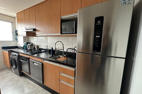 Cozinha de apartamento para alugar com 2 quartos, 49m² em Chácara do Solar I (fazendinha), Santana de Parnaíba