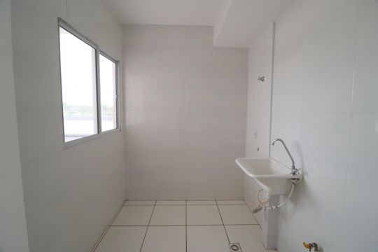 Área de Serviço de apartamento para alugar com 2 quartos, 56m² em Residencial Lago Azul, Uberlândia