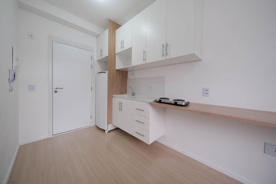 Kitnet de kitnet/studio para alugar com 1 quarto, 17m² em Vila Granada, São Paulo