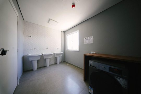 Área comum de kitnet/studio para alugar com 1 quarto, 17m² em Vila Granada, São Paulo