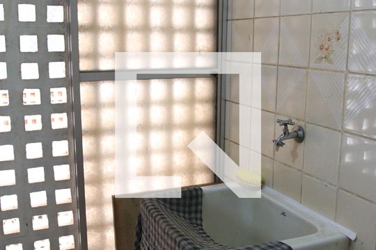 Cozinha e Área de Serviço de apartamento à venda com 2 quartos, 75m² em Setor Negrão de Lima, Goiânia