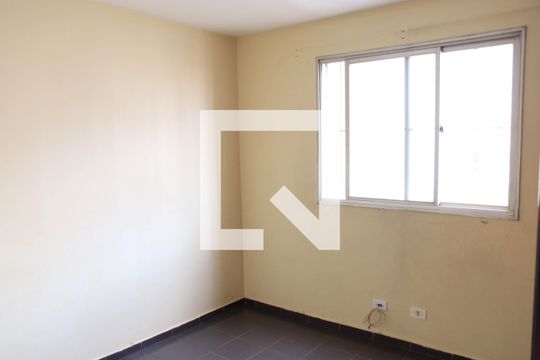 Quarto 01 de apartamento à venda com 2 quartos, 75m² em Setor Negrão de Lima, Goiânia