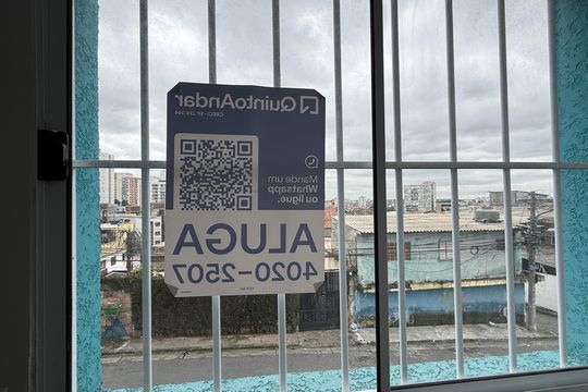 Placa  de apartamento para alugar com 2 quartos, 46m² em Jardim Flor da Montanha, Guarulhos