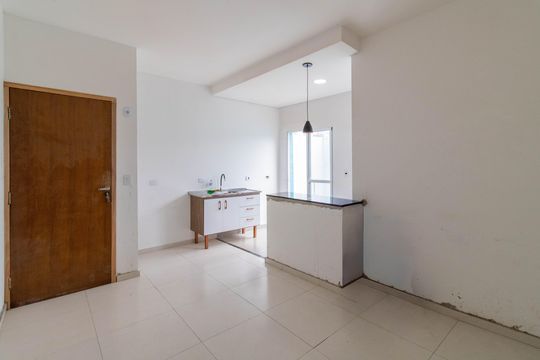 Apartamento para alugar com 2 quartos, 45m² em Jardim Flor da Montanha, Guarulhos