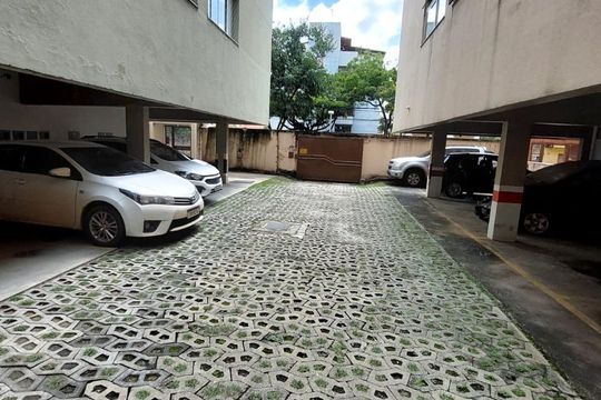 garagem de apartamento à venda com 2 quartos, 48m² em Nova Granada, Belo Horizonte