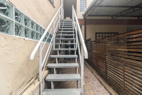Entrada  de casa para alugar com 1 quarto, 27m² em Vila Aricanduva, São Paulo