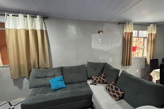 Sala de casa à venda com 1 quarto, 336m² em Realengo, Rio de Janeiro