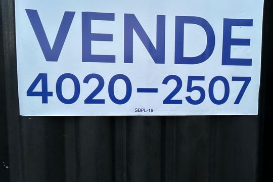 Código de casa à venda com 1 quarto, 336m² em Realengo, Rio de Janeiro