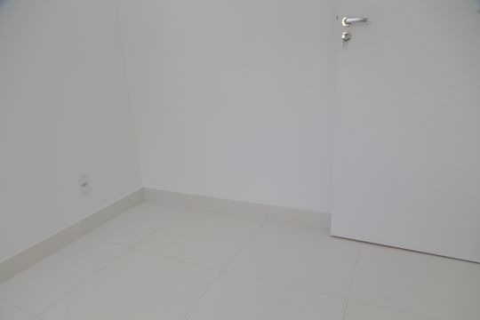 Quarto 1 de apartamento para alugar com 2 quartos, 38m² em Cidade Líder, São Paulo
