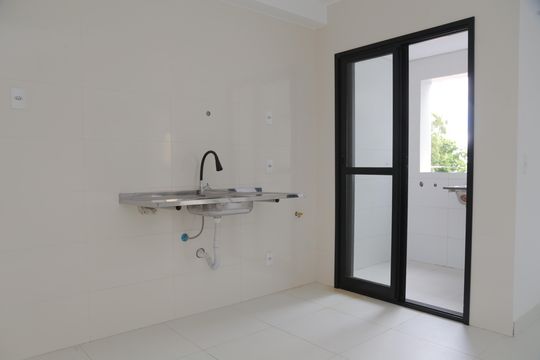 Cozinha de apartamento para alugar com 2 quartos, 38m² em Cidade Líder, São Paulo