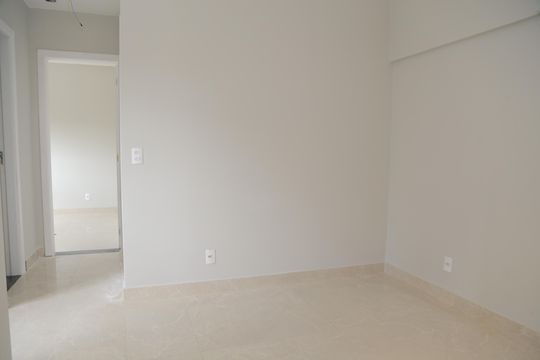 Sala de apartamento à venda com 2 quartos, 35m² em Cidade Líder, São Paulo