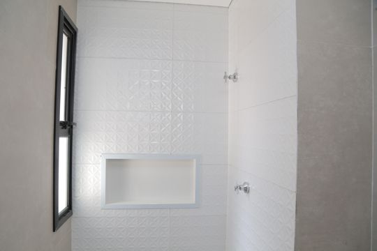 Banheiro de apartamento à venda com 2 quartos, 35m² em Cidade Líder, São Paulo