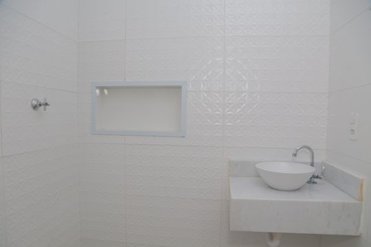 Banheiro de apartamento à venda com 2 quartos, 35m² em Cidade Líder, São Paulo