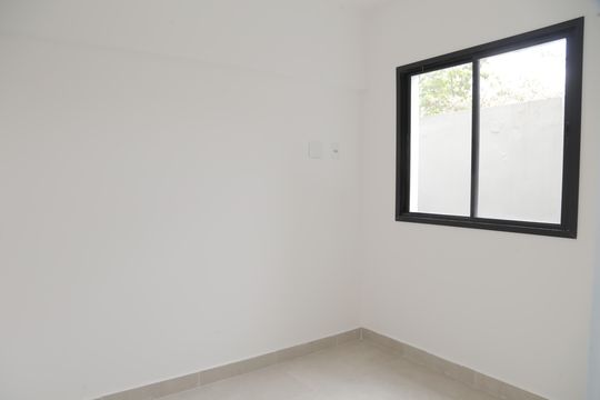 Quarto 1 de apartamento à venda com 2 quartos, 35m² em Cidade Líder, São Paulo