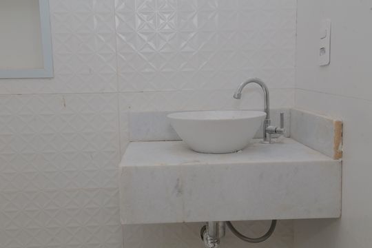 Banheiro de apartamento para alugar com 2 quartos, 35m² em Cidade Líder, São Paulo