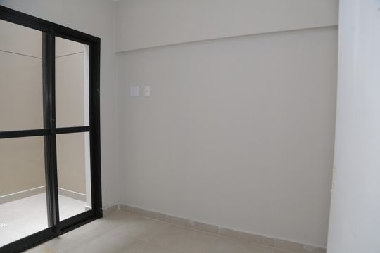 Quarto 1 de apartamento à venda com 2 quartos, 32m² em Cidade Líder, São Paulo