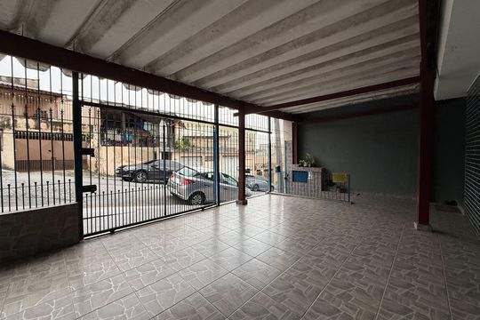 Garagem de apartamento à venda com 3 quartos, 250m² em Vila Pereira Cerca, São Paulo