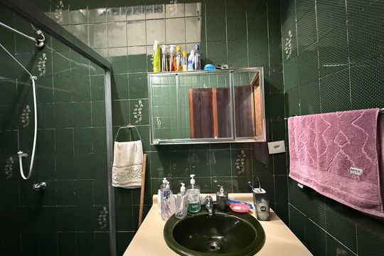 Banheiro de apartamento à venda com 3 quartos, 250m² em Vila Pereira Cerca, São Paulo