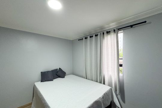 Quarto de apartamento à venda com 2 quartos, 51m² em Santa Terezinha, São Bernardo do Campo