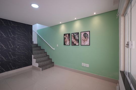 Casa à venda com 3 quartos, 93m² em Vila Alice, Santo André