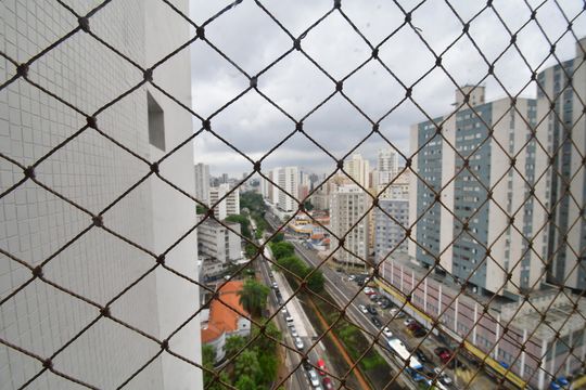 Sala - vista de apartamento para alugar com 1 quarto, 40m² em Centro, Campinas