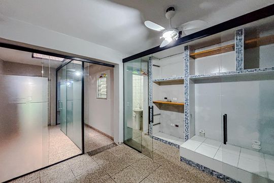 Quarto 1 - Suíte de casa para alugar com 1 quarto, 50m² em Vila Gomes Cardim, São Paulo