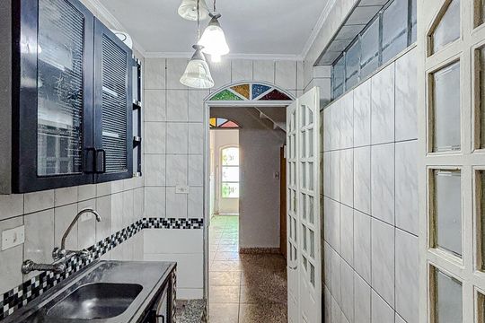 Cozinha de casa para alugar com 1 quarto, 50m² em Vila Gomes Cardim, São Paulo