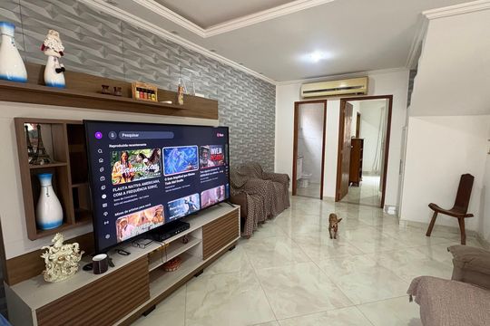 Casa para alugar com 4 quartos, 190m² em Vargem Pequena, Rio de Janeiro