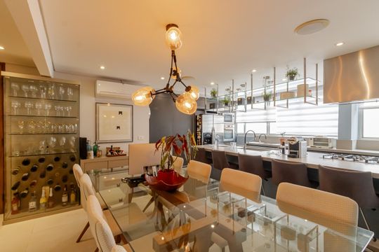Apartamento para alugar com 3 quartos, 159m² em Itaim Bibi, São Paulo