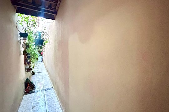 Garagem de casa à venda com 3 quartos, 200m² em Jardim Presidente Dutra, Guarulhos