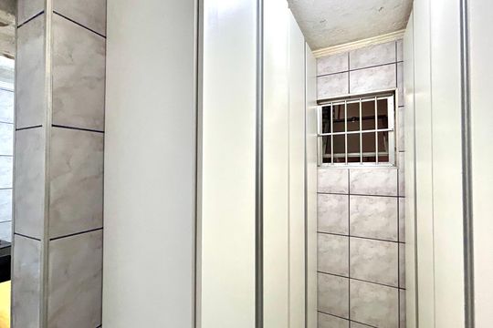 Despensa de casa à venda com 3 quartos, 200m² em Jardim Presidente Dutra, Guarulhos