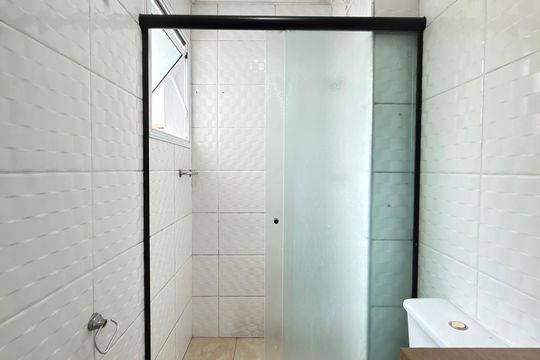 Banheiro Social de apartamento para alugar com 3 quartos, 70m² em Vila Tupi, São Bernardo do Campo