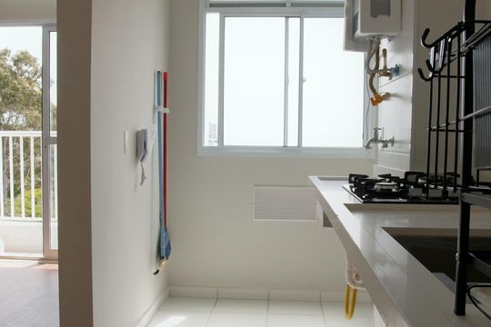 Cozinha de apartamento para alugar com 2 quartos, 37m² em Vila Gea, São Paulo