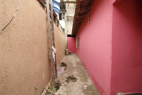 Área externa de casa para alugar com 2 quartos, 60m² em Jardim Caiçara, Cabo Frio
