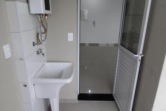 Área de Serviço de apartamento para alugar com 3 quartos, 80m² em Parque Industrial, São José dos Campos