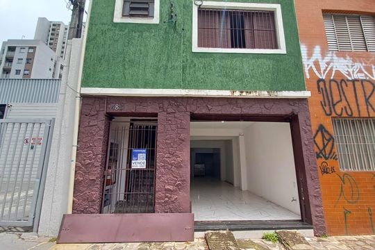 Fachada de casa para alugar com 1 quarto, 80m² em Barra Funda, São Paulo