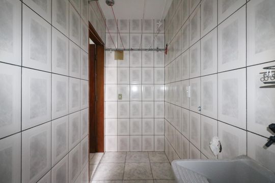 Área de Serviço de casa para alugar com 1 quarto, 60m² em Canhema, Diadema