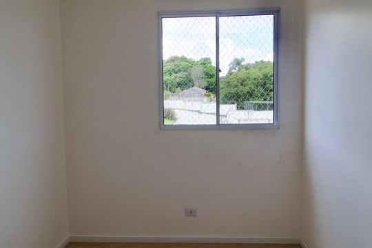 Quarto 1 de apartamento para alugar com 2 quartos, 42m² em Abranches, Curitiba