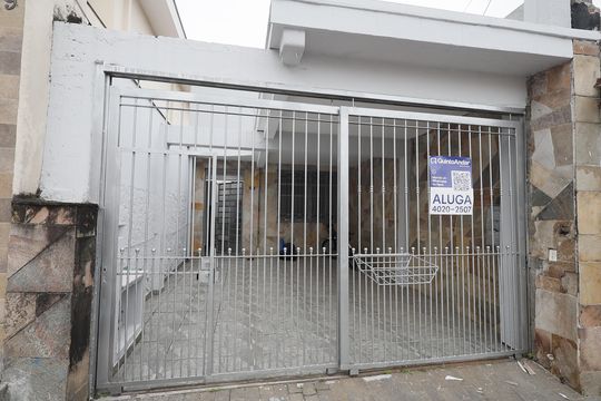 Fachada / Placa  de casa para alugar com 2 quartos, 90m² em Vila Mazzei, São Paulo