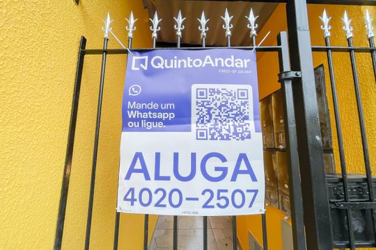 Placa de apartamento para alugar com 2 quartos, 80m² em Bela Vista, Osasco