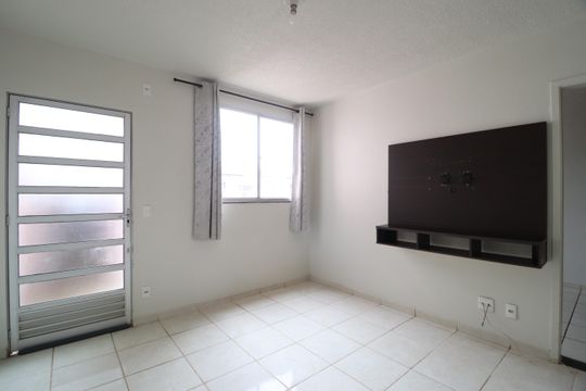 Apartamento para alugar com 2 quartos, 45m² em Mansour, Uberlândia